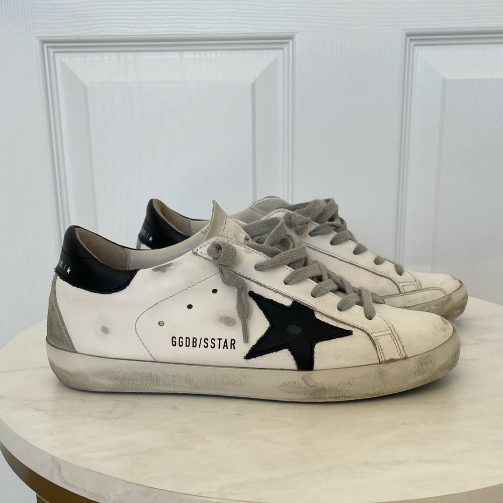 Golden Goose Sneakers